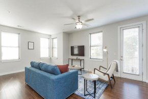 CozySuites TWO Astonishing Music Row Condos with parking